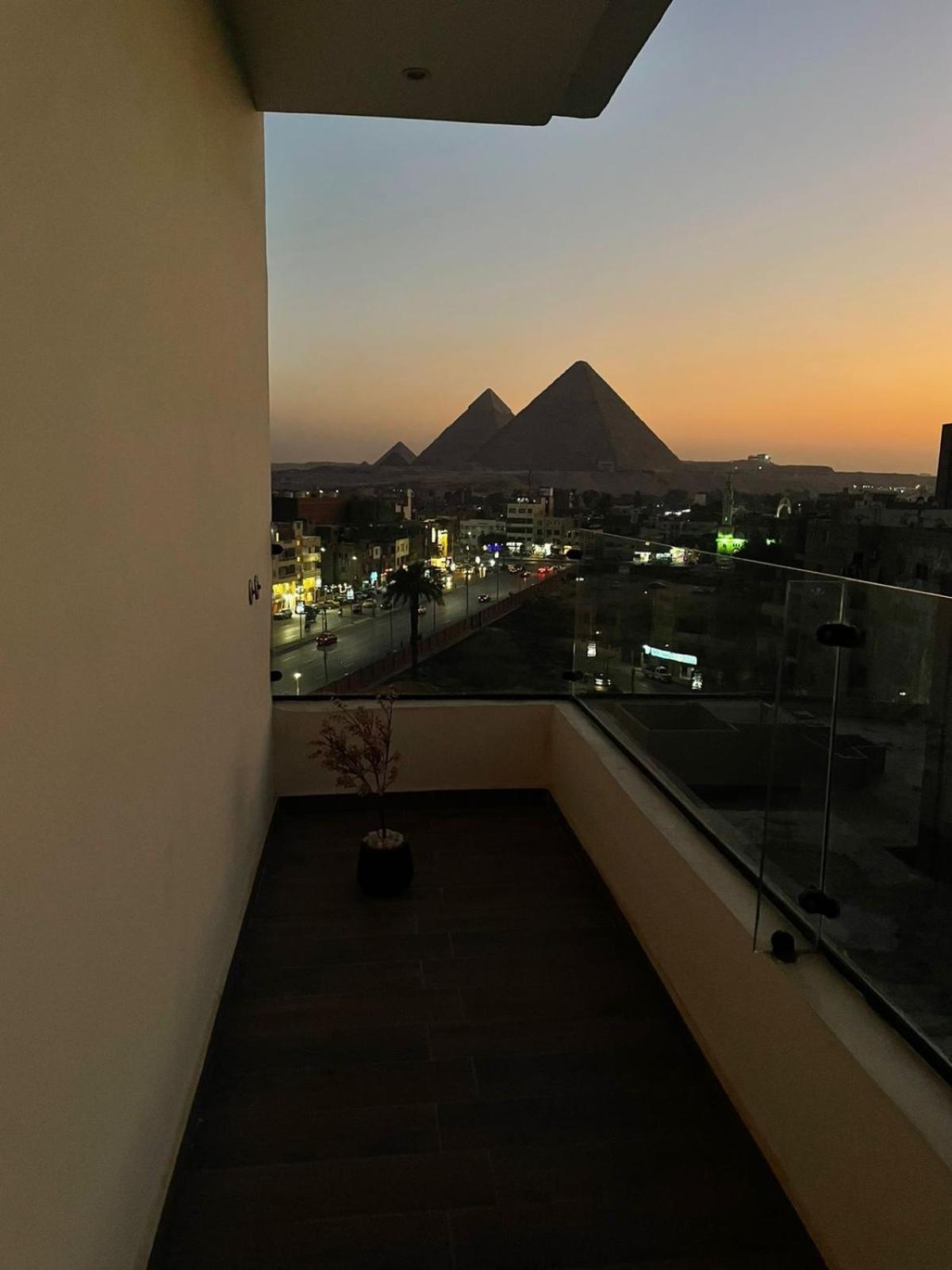 Rotana Pyramids View Hostel Nazlet el-Sîsi Exterior foto